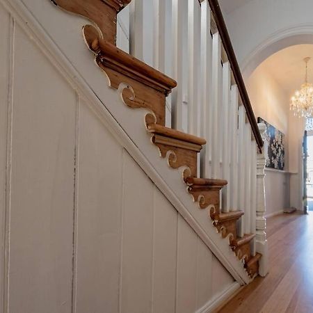 Historic Beauty In The Cbd! Parking And Wifi Apartman Launceston Kültér fotó